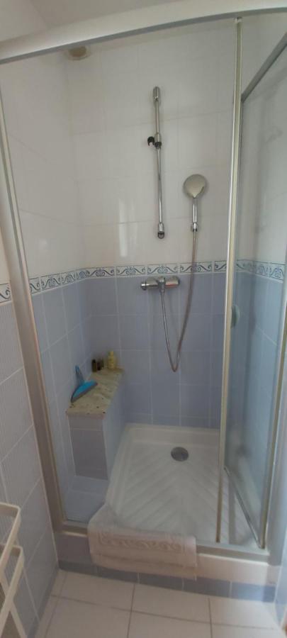 2 Chambres De 16M2 A 10Kms De Lille Beaucamps-Ligny Exterior photo