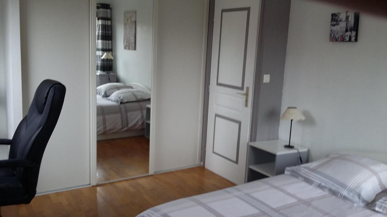 2 Chambres De 16M2 A 10Kms De Lille Beaucamps-Ligny Exterior photo